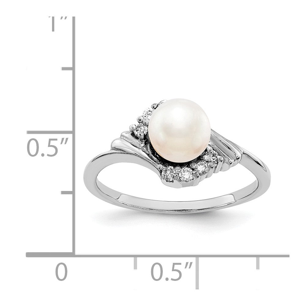 14k White Gold 6mm FW Cultured Pearl A Real Diamond ring