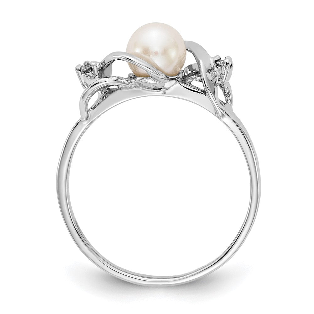 14k White Gold 5.5mm FW Cultured Pearl AAA Real Diamond ring