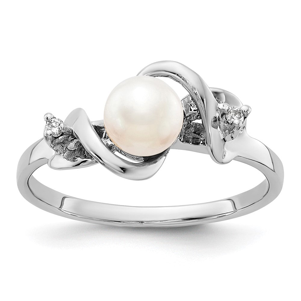 14k White Gold 5.5mm FW Cultured Pearl AAA Real Diamond ring