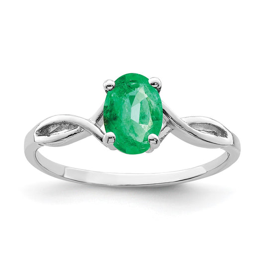 14k White Gold 7x5mm Oval Emerald ring