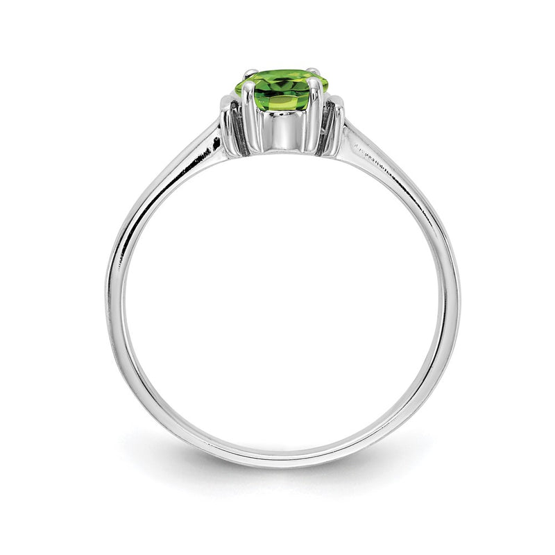 14k White Gold 7x5mm Oval Peridot ring