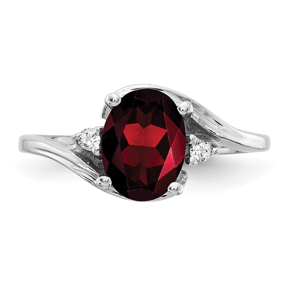 14k White Gold 8x6mm Oval Garnet Checker VS Diamond ring