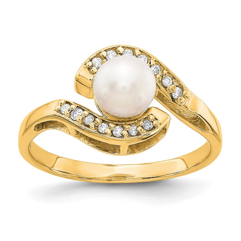 14K Yellow Gold 5.5mm FW Cultured Pearl A Real Diamond ring