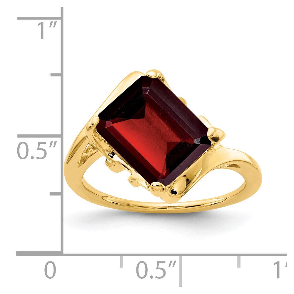 14K Yellow Gold 10x8mm Emerald Cut Garnet ring