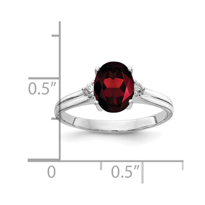 14k White Gold 8x6mm Oval Garnet VS Diamond ring