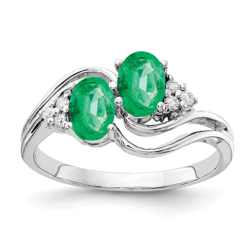 14k White Gold 6x4mm Oval Emerald A Real Diamond ring
