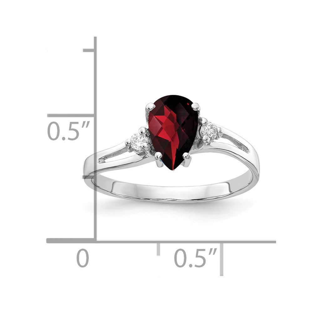14k White Gold 7x5mm Pear Garnet Checker A Real Diamond ring