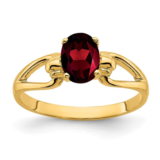 14K Yellow Gold 7x5mm Oval Garnet ring