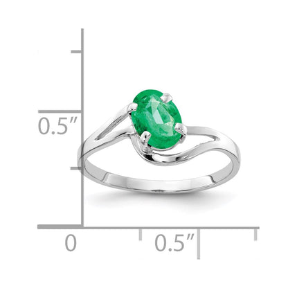 14k White Gold 7x5mm Oval Emerald ring