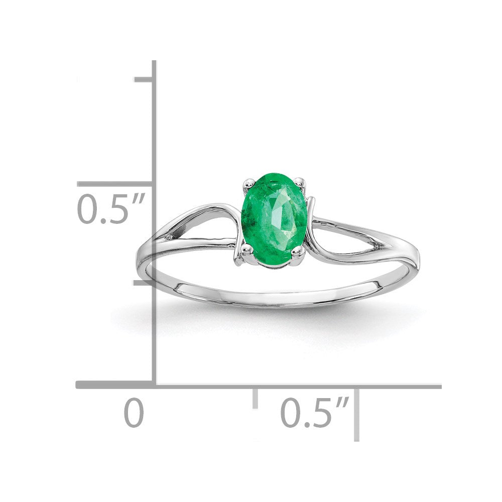 14k White Gold 6x4mm Oval Emerald ring