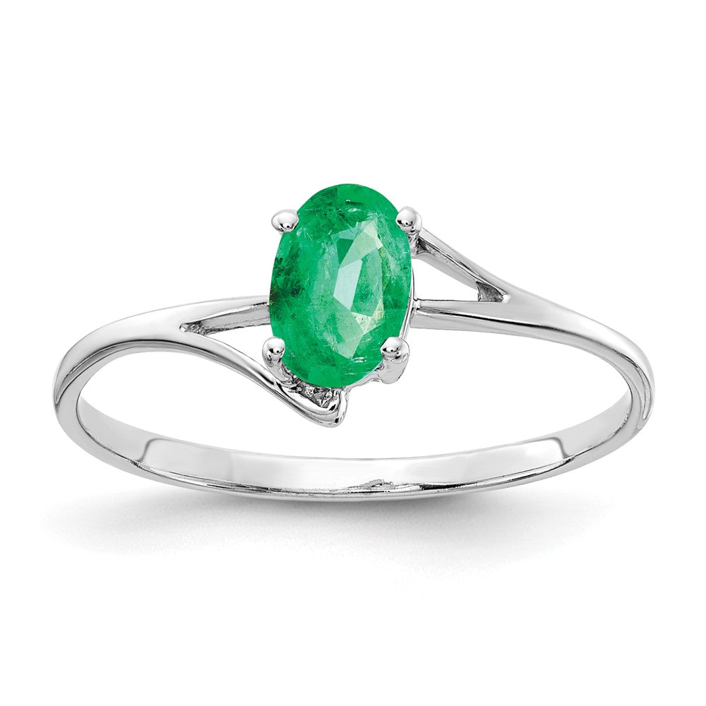 14k White Gold 6x4mm Oval Emerald ring