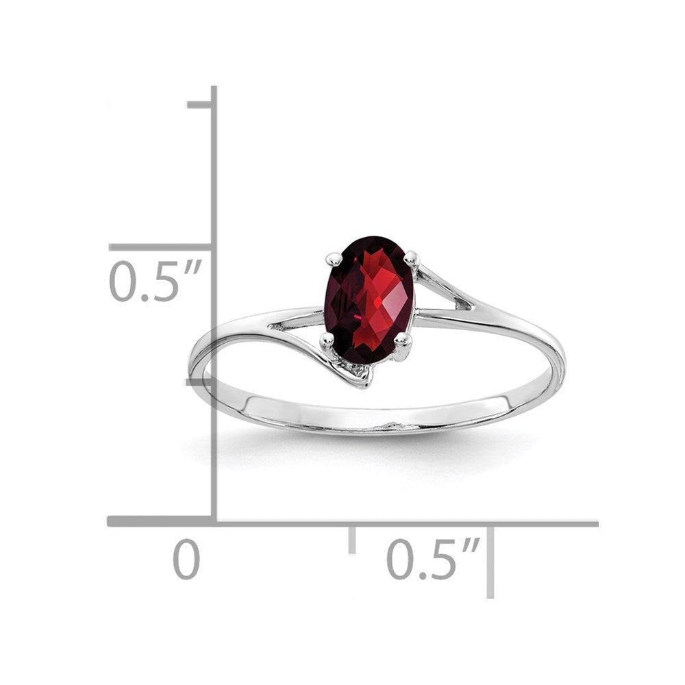14k White Gold 6x4mm Oval Garnet Checker ring