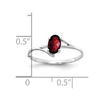 14k White Gold 6x4mm Oval Garnet Checker ring