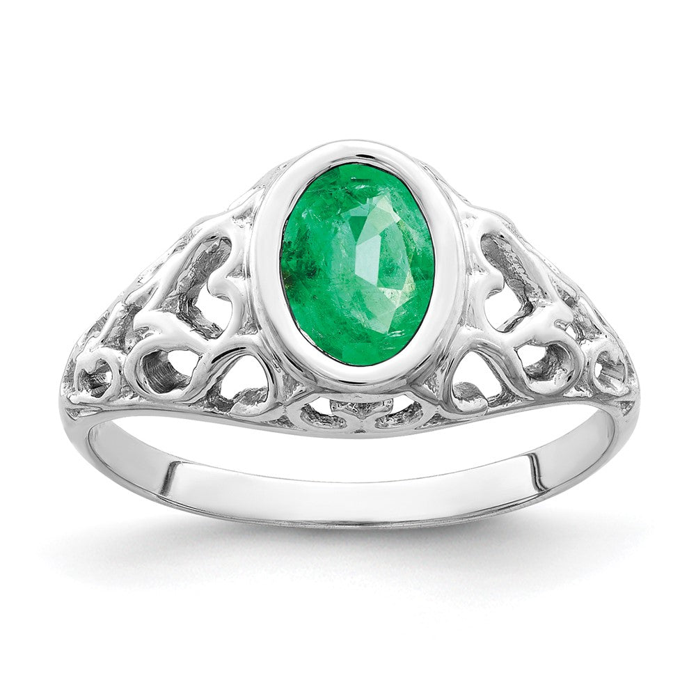14k White Gold 7x5mm Oval Emerald ring