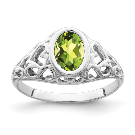 14k White Gold 7x5mm Oval Peridot ring