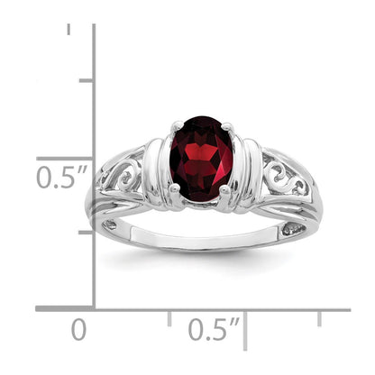 14k White Gold 7x5mm Oval Garnet ring