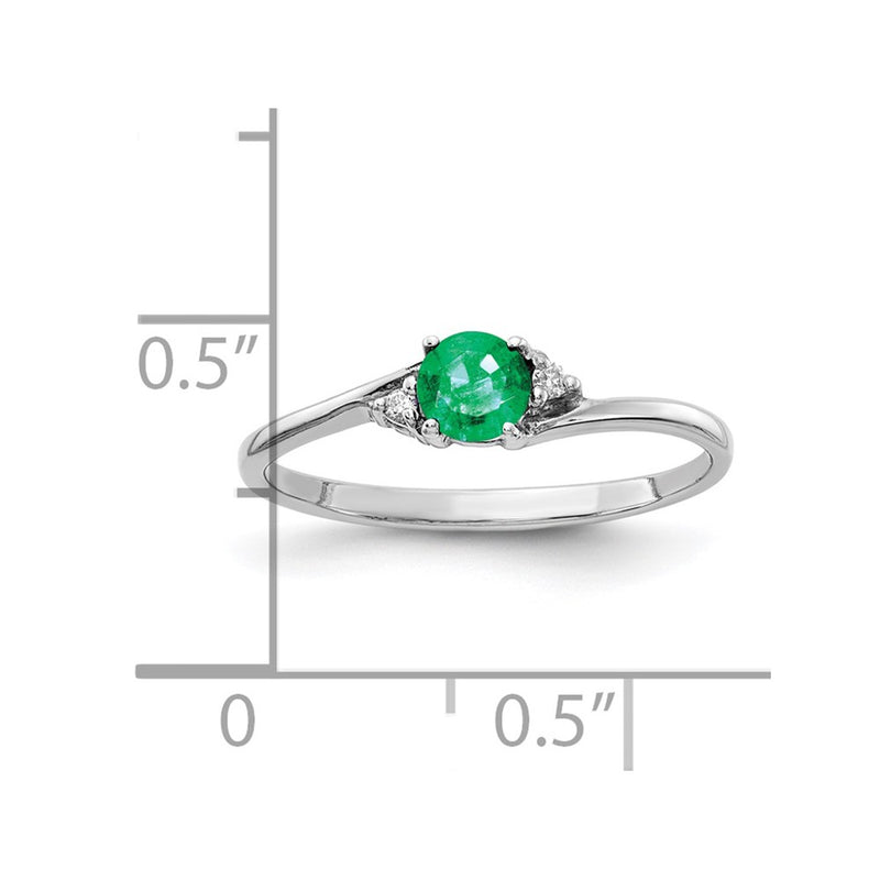 14k White Gold 4mm Emerald VS Diamond ring