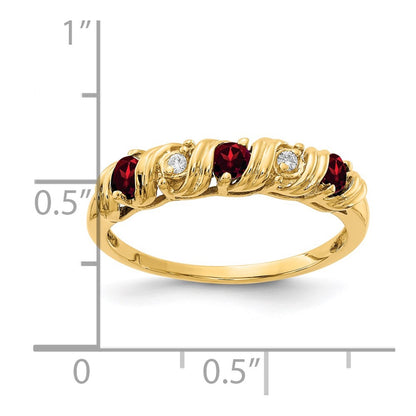 14k Yellow Gold 2.75mm Garnet VS Diamond ring