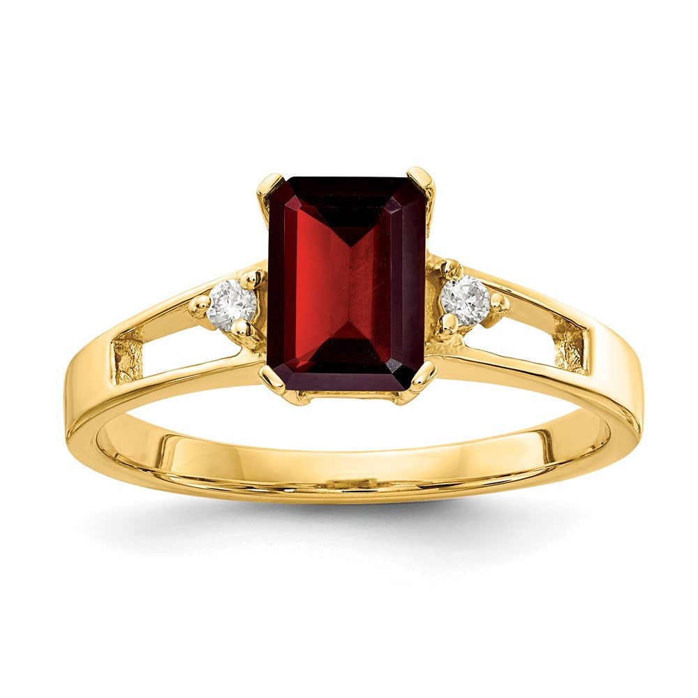 14K Yellow Gold 7x5mm Emerald Cut Garnet A Real Diamond ring