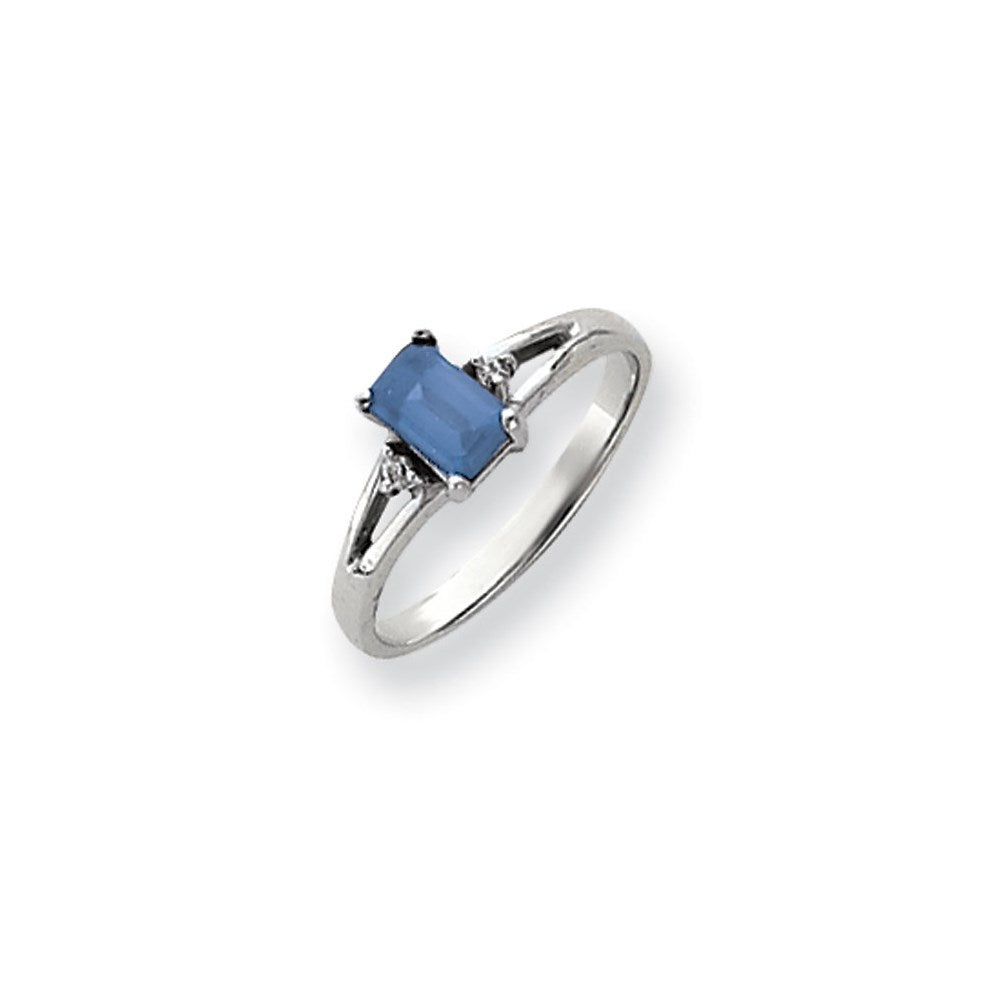 14k White Gold 6x4mm Emerald Cut Tsavorite A Diamond ring