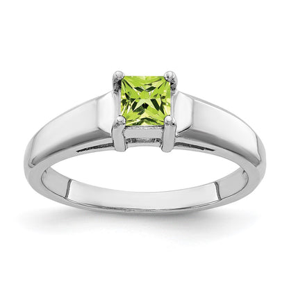 14k White Gold 4mm Peridot Ring