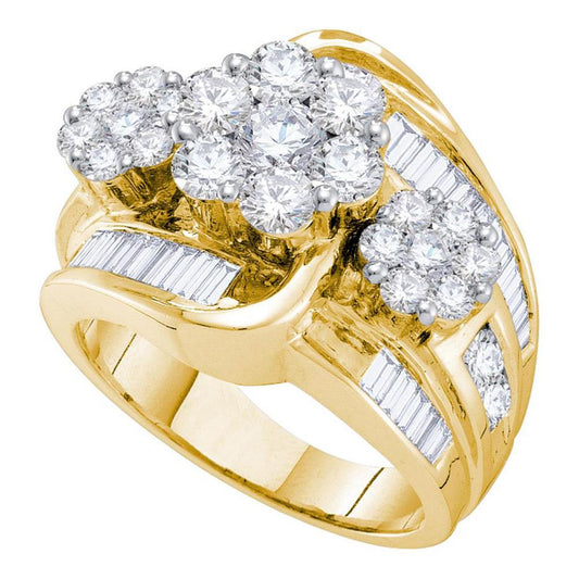 3  CTW-Diamond FLOWER RING