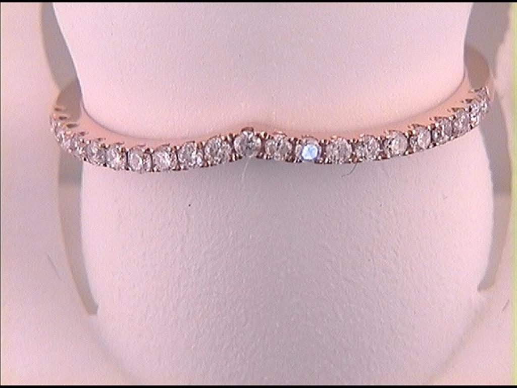 10k Rose Gold Round Diamond Chevron Stackable Band Ring 1/6 Cttw