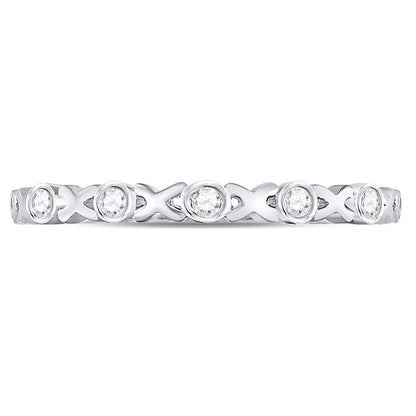 14k White Gold Round Diamond XOXO Love Stackable Band Ring 1/12 Cttw