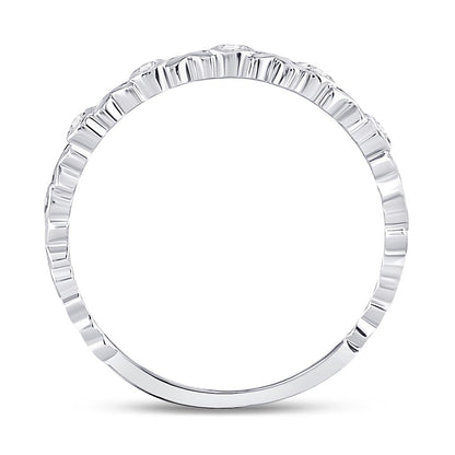 14k White Gold Round Diamond XOXO Love Stackable Band Ring 1/12 Cttw