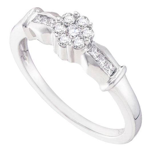 1/4CT-Diamond FLOWER RING