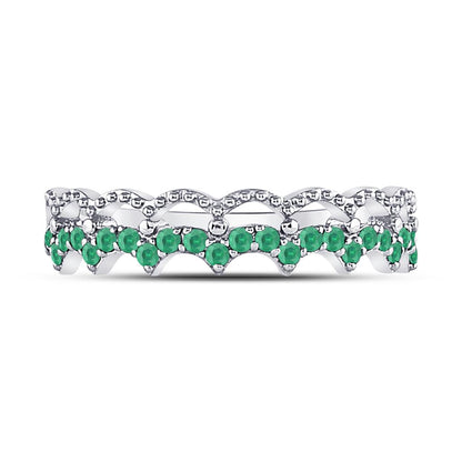 14k White Gold Round Emerald Scalloped Stackable Band Ring 1/4 Cttw