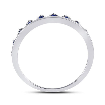 14kt White Gold Round Blue Sapphire Chevron Stackable Band Ring 1/10 Cttw