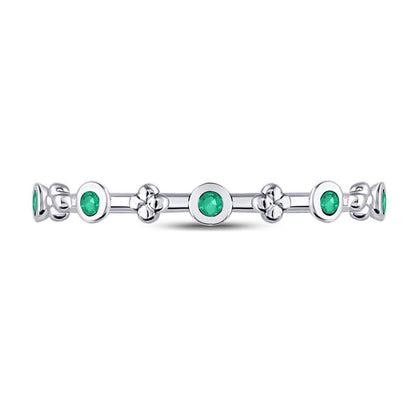14kt White Gold Round Emerald Dot Flower Stackable Band Ring 1/12 Cttw
